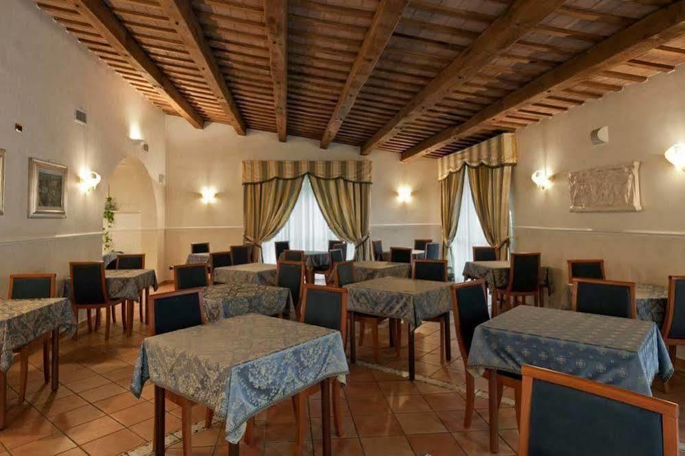 Villa Luigi Hotel & Restaurant Nuova Gestione Villa Rosa Di Martinsicuro Exterior foto