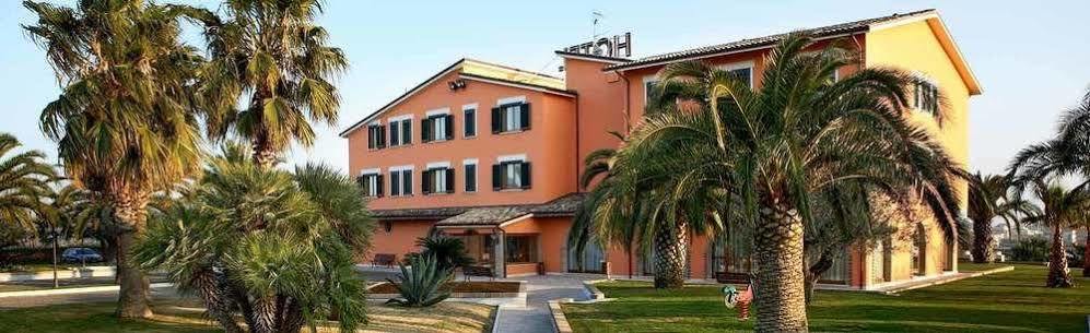 Villa Luigi Hotel & Restaurant Nuova Gestione Villa Rosa Di Martinsicuro Exterior foto
